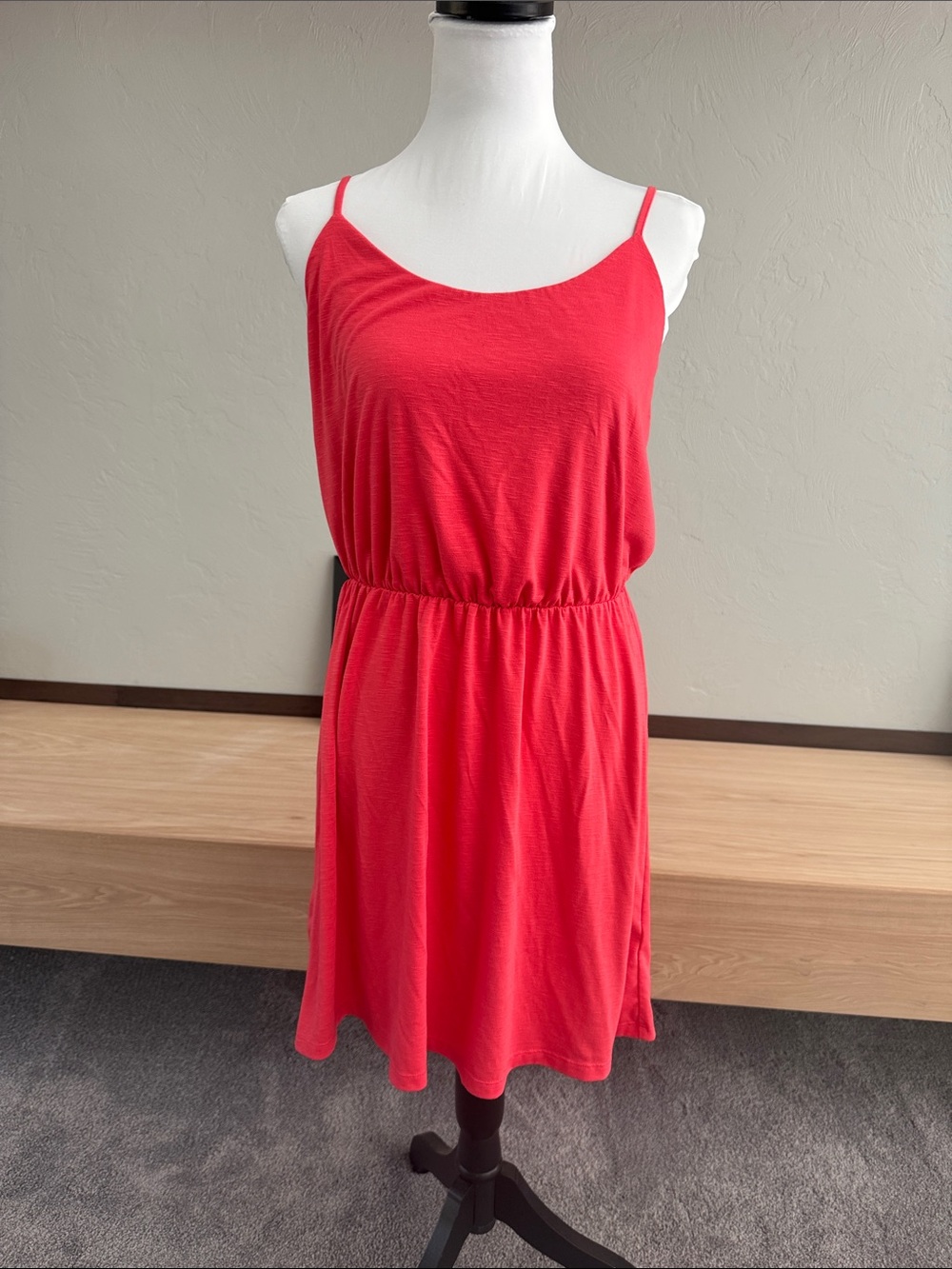 Old Navy Red Spaghetti Strap Mini Dress - EUC